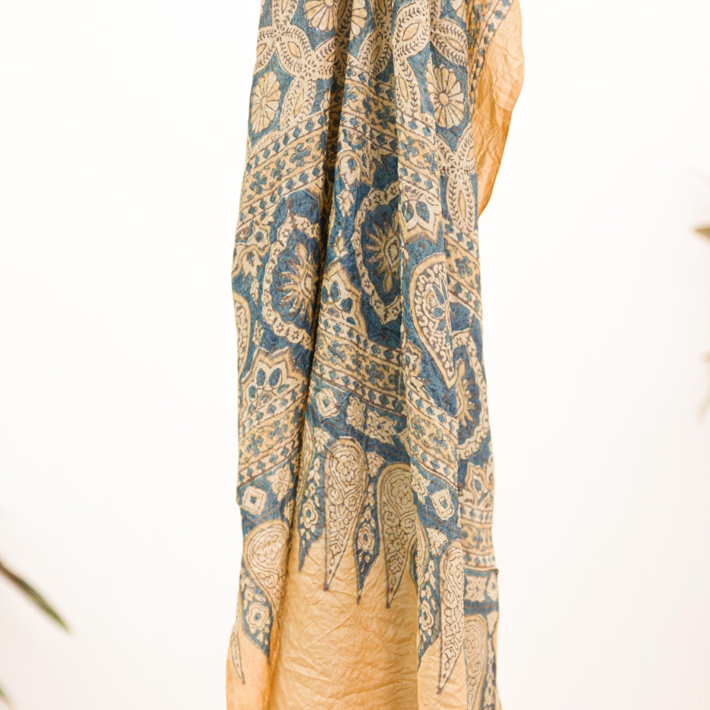 Dhavdi Flower Wild Silk Natural Dye Scarf Gifts, Scarves -xo