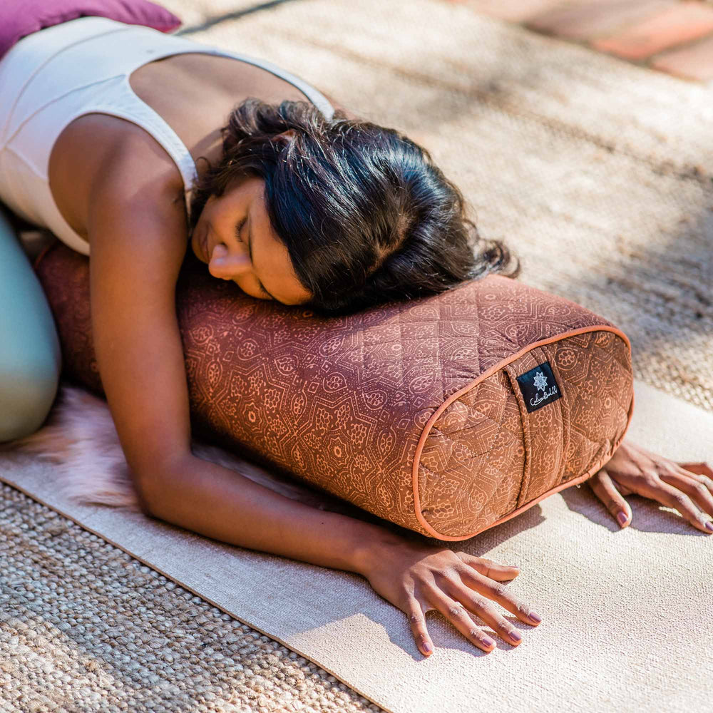 feature image creative ways to use your yoga bolster