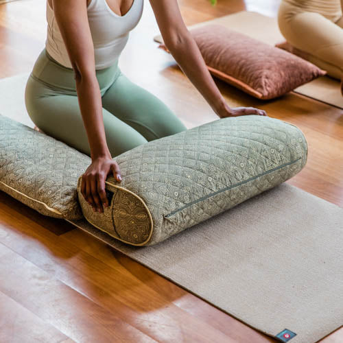 Yoga Bolsters
