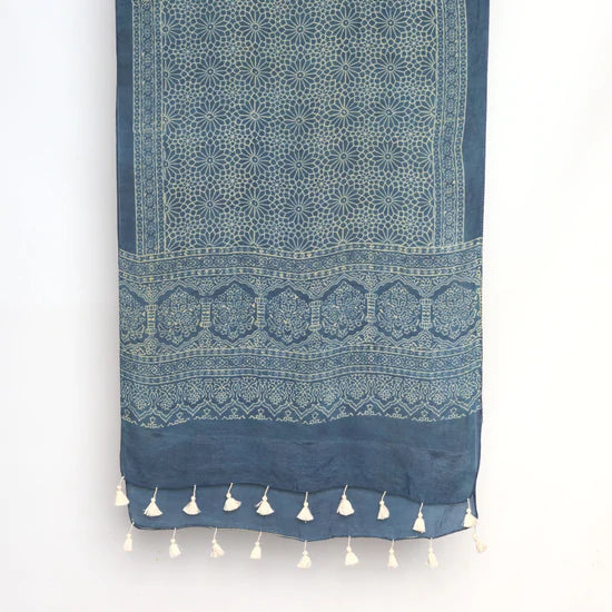Buddhi Love Scarf Gift Box Gift Packs, md22, Meditation Accessories -xo