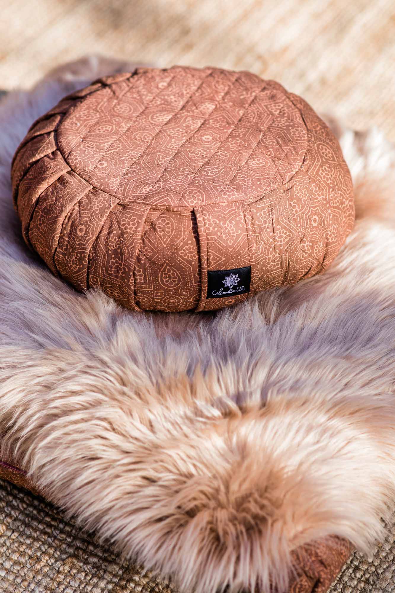 Earth Star - Round Meditation Cushion Zafu Block Printed, Zafus -xo
