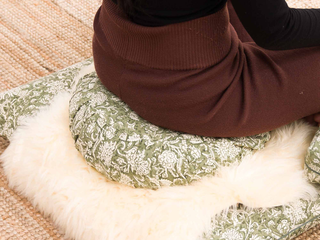 Choosing the best meditation cushion for your practice Calm Buddhi