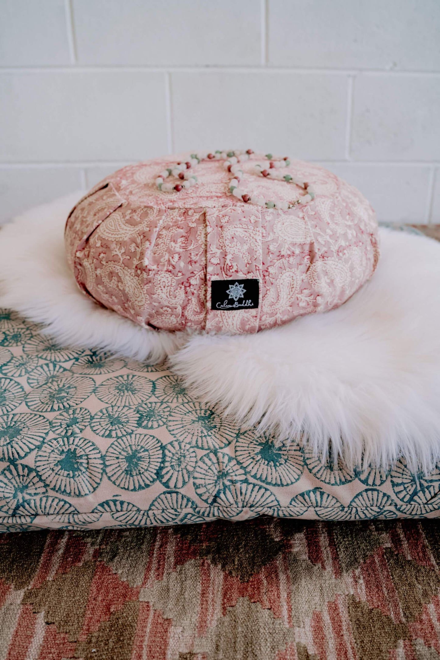 Faux Sheep Skin Meditation Rug - White-Meditation-Faux Sheep Skins-